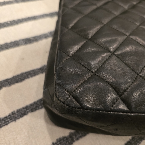 Chanel lambskin jumbo single flap- 24k gold plated hardware - Picture 15 of 16